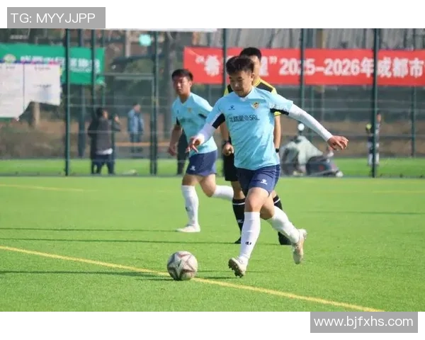 成都足球队在冠军赛中的个人能力展现与战术配合分析 成都足球队在冠军赛中的个人能力展现与战术配合分析